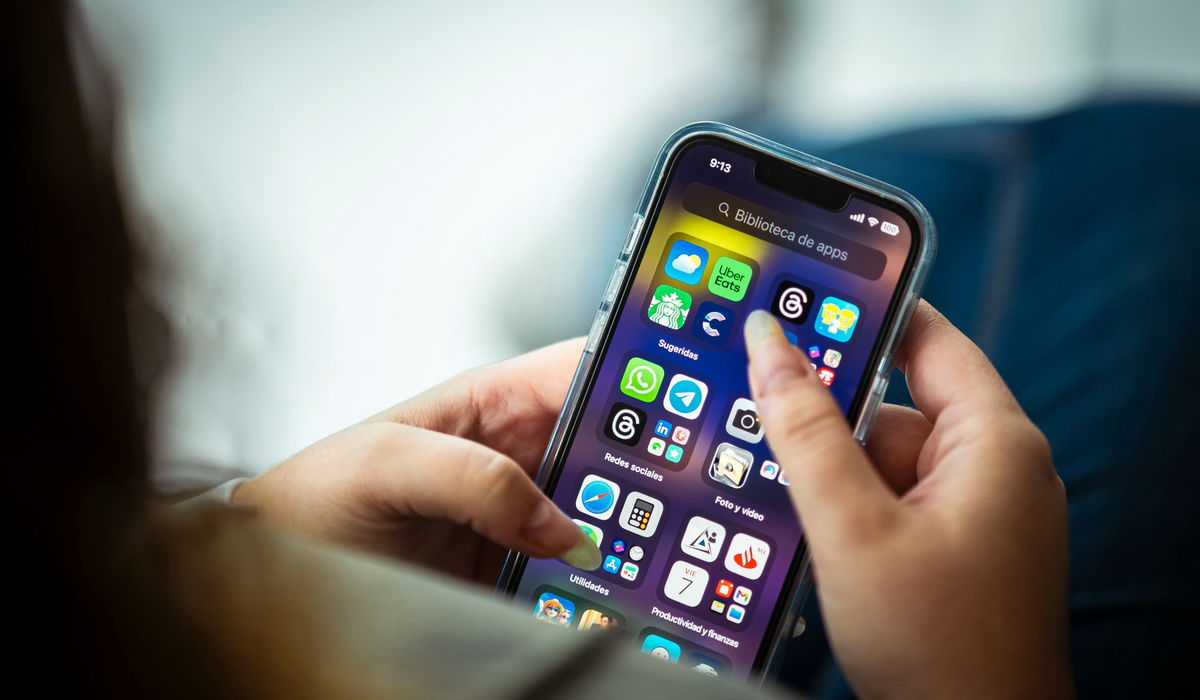 ALERTA EN EUROPA: INVESTIGAN SI USAN UNA CONOCIDA APP DE MODA CIRCULAR PARA EL TRÁFICO DE MENORES